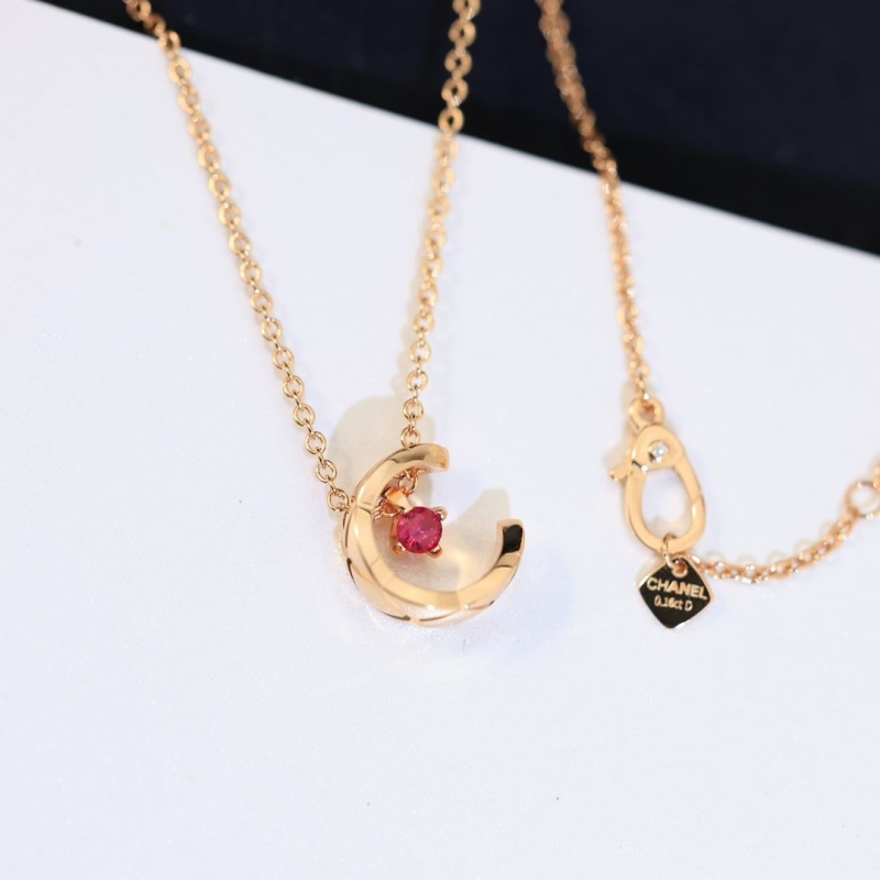 Ch**el necklaces